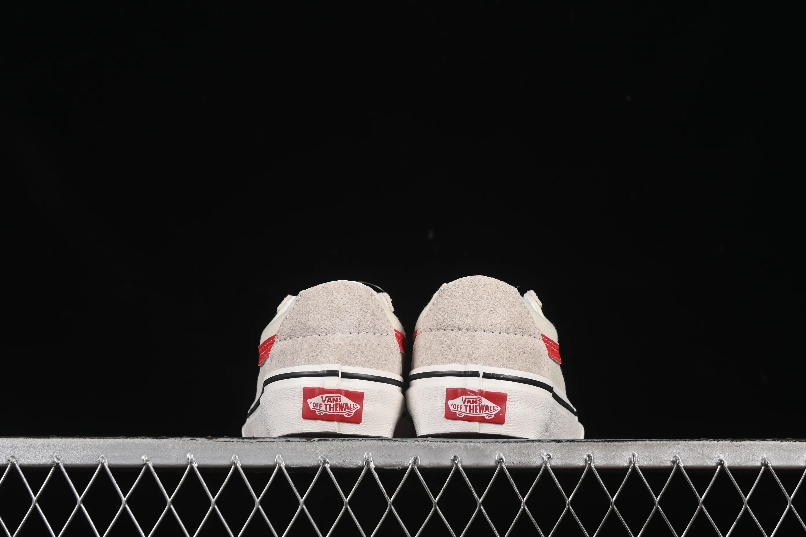 All categories Vans Vans series Vans Low Vans low-top Vans Knu-Skool high street American retro casual canvas skateboard shoes VN000CRPGRN